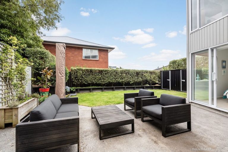 Photo of property in 49b Waru Street, Khandallah, Wellington, 6035