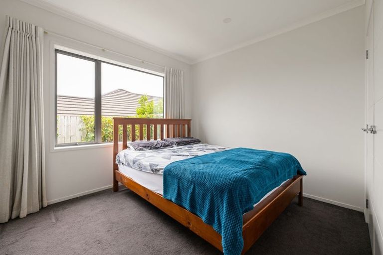 Photo of property in 1 Springside Court, Huntington, Hamilton, 3210