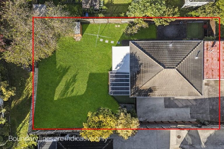 Photo of property in 4/112 Gossamer Drive, Pakuranga Heights, Auckland, 2010