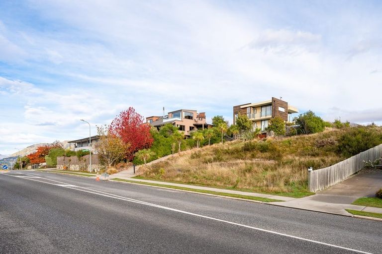 Photo of property in 122 Anderson Road, Wanaka, 9305