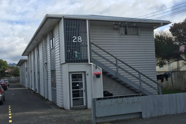 Photo of property in 28b Leighton Avenue, Waiwhetu, Lower Hutt, 5010