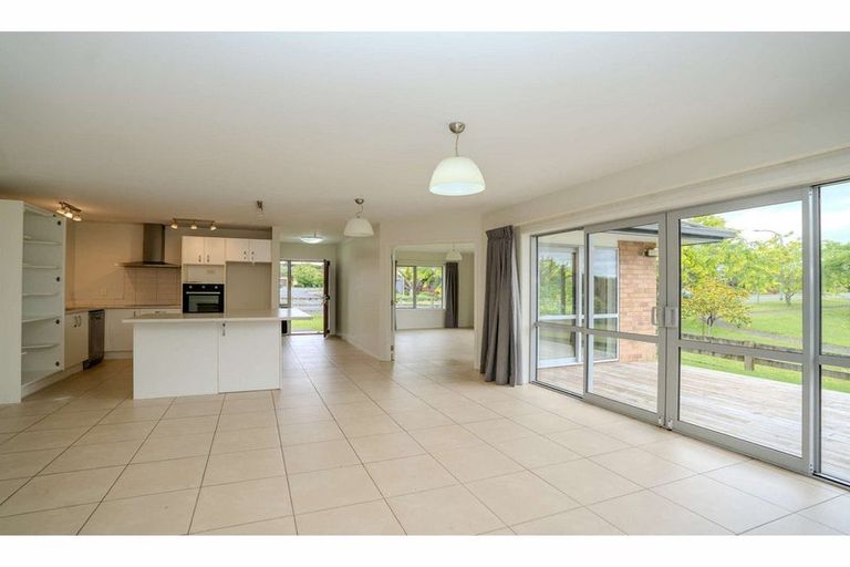 Photo of property in 14 Aranga Road, Kerikeri, 0230