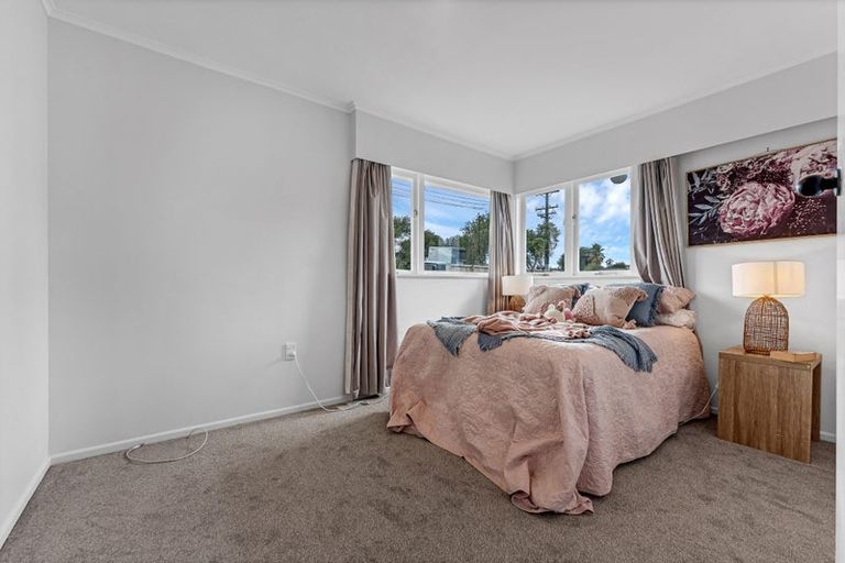 Photo of property in 10 Mildmay Road, Henderson, Auckland, 0610