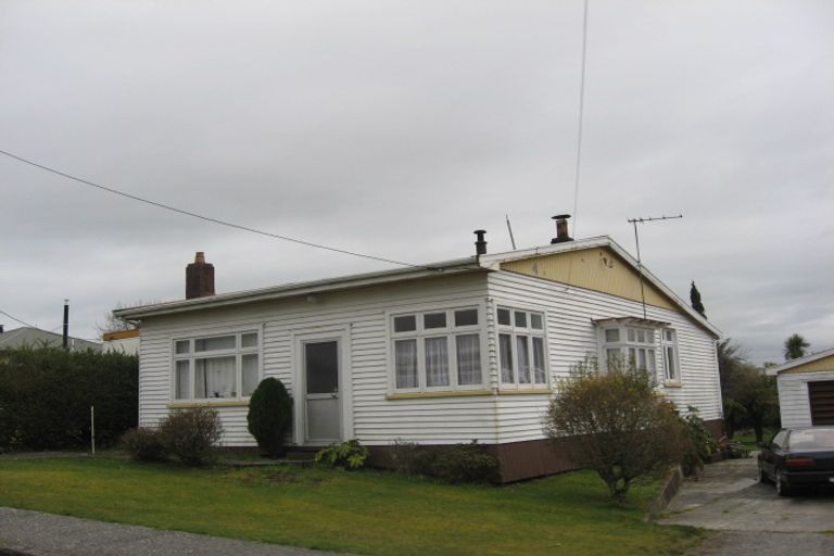 Photo of property in 28 Mills Street, Runanga, 7803