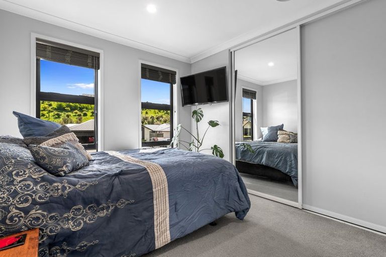 Photo of property in 33 Pakanga Grove, Pyes Pa, Tauranga, 3112