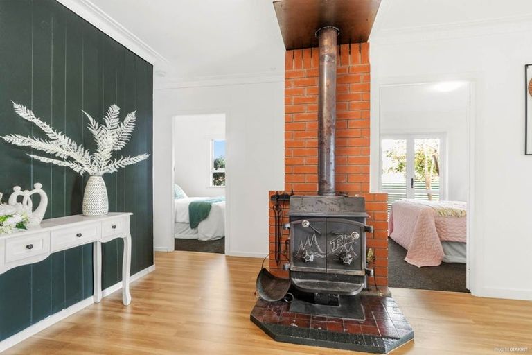 Photo of property in 123 Clevedon Road, Papakura, 2110