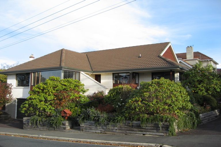 Photo of property in 33 Burwood Avenue, Maori Hill, Dunedin, 9010