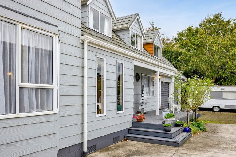 Photo of property in 237a South Road, Hawera, 4610