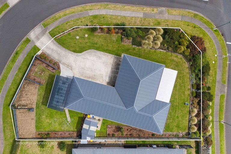 Photo of property in 1 Vantage Place, Omokoroa, 3114