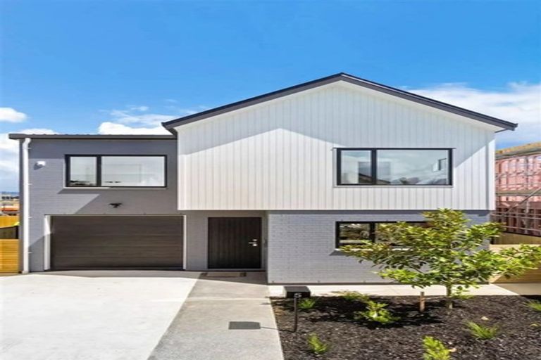 Photo of property in 5 Ocean Breeze Avenue, Hobsonville, Auckland, 0616