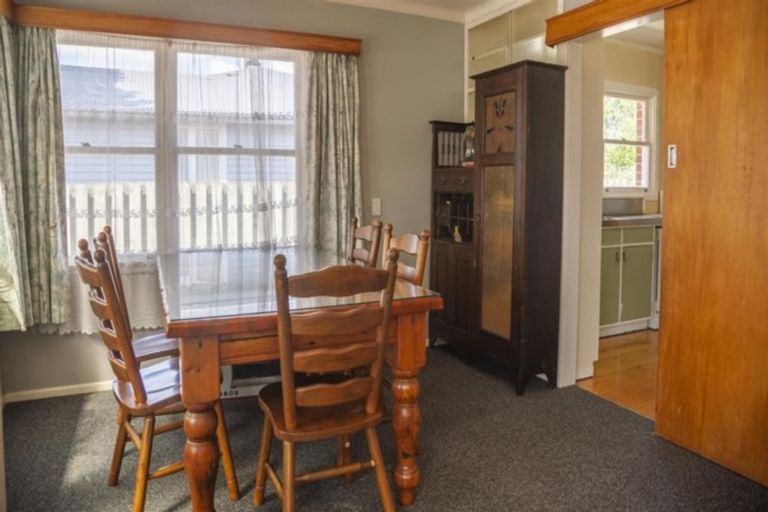 Photo of property in 27 Corlett Street, Utuhina, Rotorua, 3015