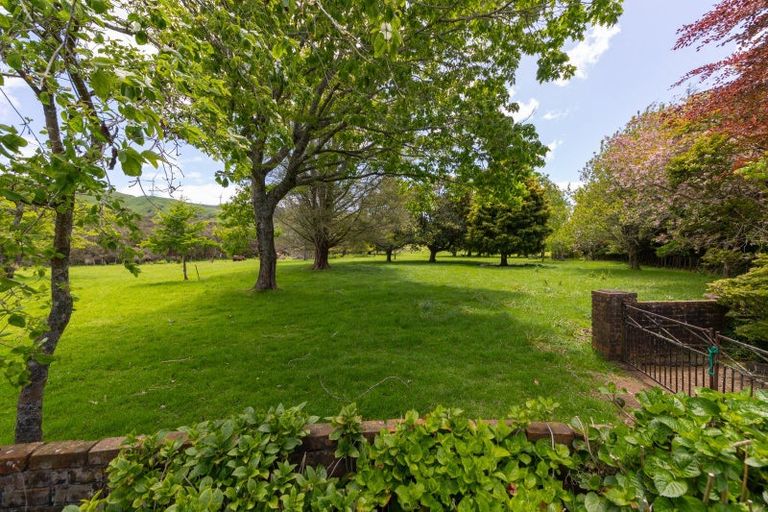 Photo of property in 933 Makomako Road, Pahiatua, 4983