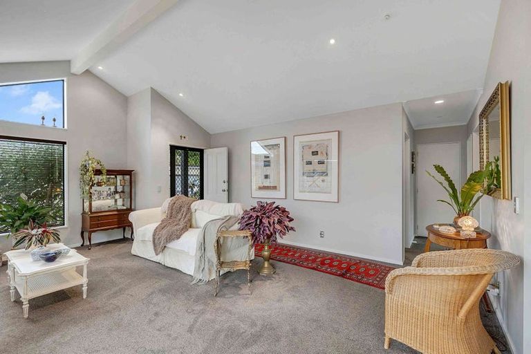 Photo of property in 37 Apple Terrace, Ranui, Porirua, 5024