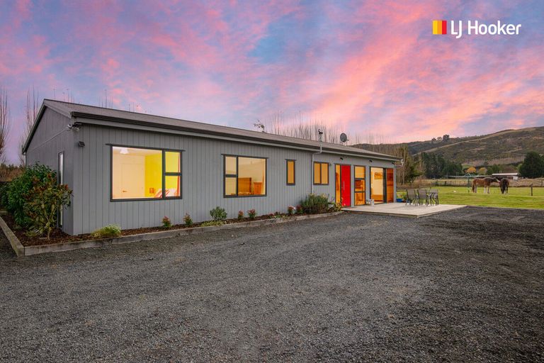 Photo of property in 480 Riccarton Road West, North Taieri, Mosgiel, 9092