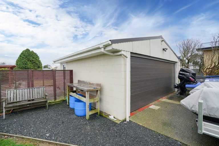 Photo of property in 90 Ross Street, Grasmere, Invercargill, 9810