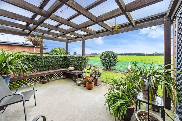 Photo of property in 16 Bicknor Street, Templeton, Christchurch, 8042