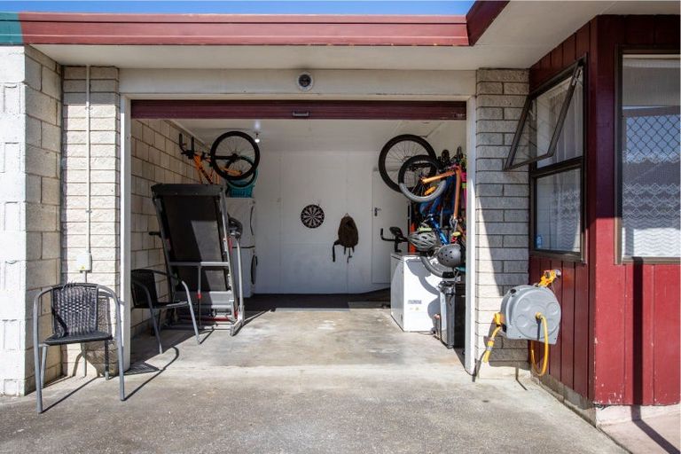 Photo of property in 5c Edward Street, Dannevirke, 4930