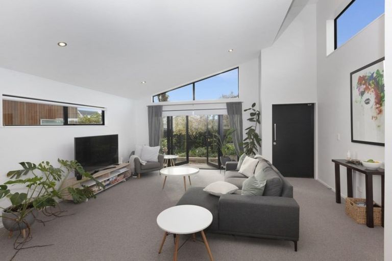 Photo of property in 136 Edgeware Road, St Albans, Christchurch, 8014