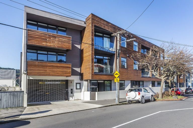 Photo of property in Detroit Apartments, 310/181 Tasman Street, Mount Cook, Wellington, 6021