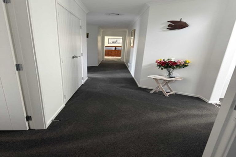 Photo of property in 9 Lady Jocelyn Place, Whitianga, 3510