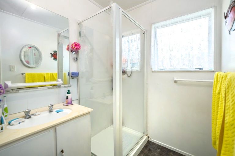 Photo of property in 28 Churchill Crescent, Featherston, 5710