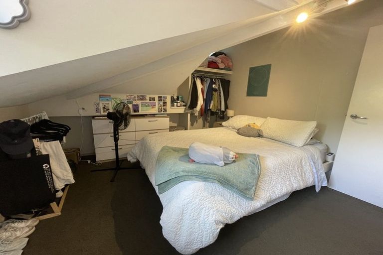 Photo of property in 149 Glenmore Street, Kelburn, Wellington, 6012