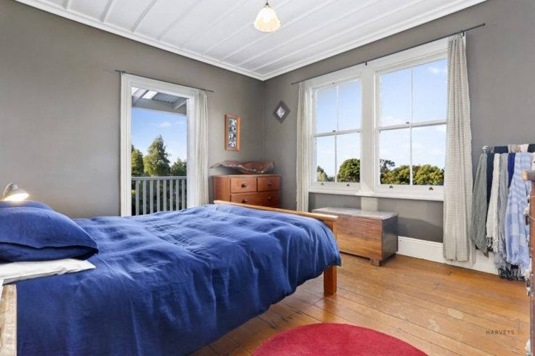 Photo of property in 859-863 West Coast Road, Oratia, Auckland, 0604