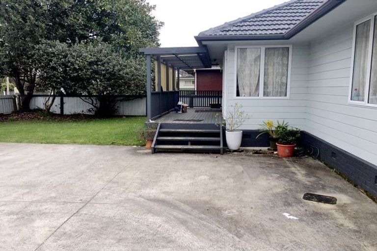 Photo of property in 641 Te Atatu Road, Te Atatu Peninsula, Auckland, 0610