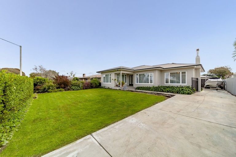 Photo of property in 39 Flanders Avenue, Onekawa, Napier, 4110