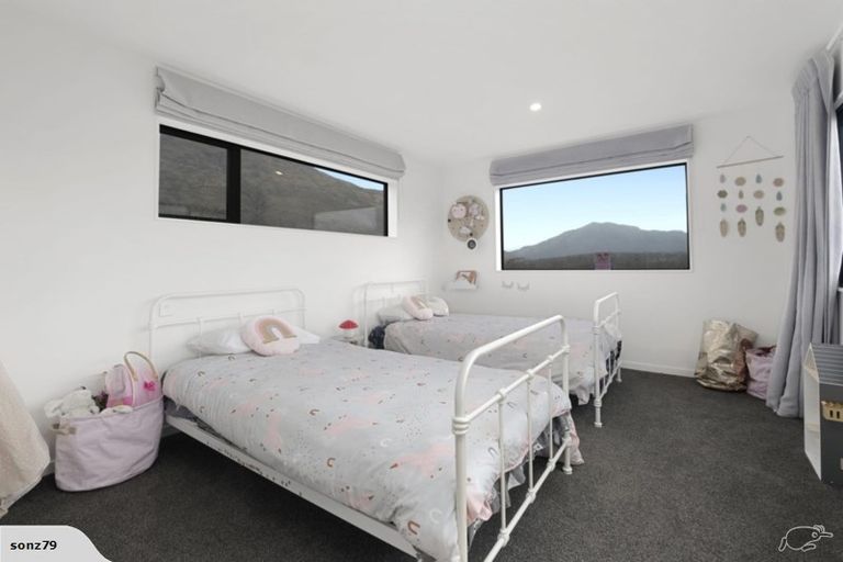 Photo of property in 18 Sandford Terrace, Lower Shotover, Queenstown, 9304