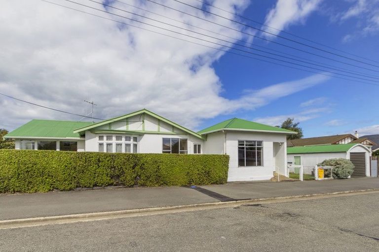Photo of property in 55 Hull Street, South Hill, Oamaru, 9400