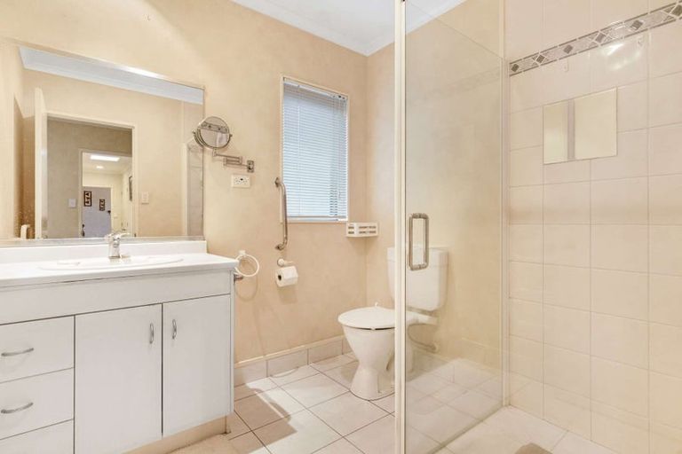 Photo of property in 37 Pacific Cove Drive, Papamoa Beach, Papamoa, 3118