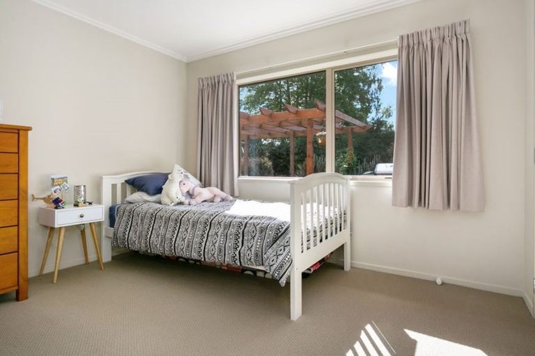 Photo of property in 176 Thornton Road, Cambridge, 3434