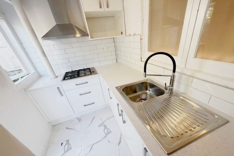 Photo of property in 93a Litten Road, Cockle Bay, Auckland, 2014