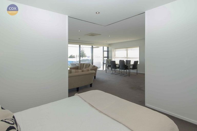 Photo of property in 301/7 Humber Street, Pandora, Napier, 4110