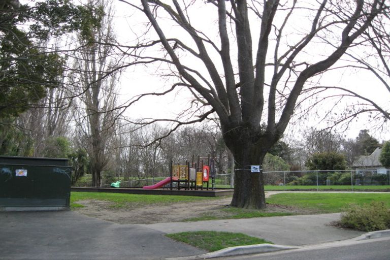 Photo of property in 20 Thorrington Road, Cashmere, Christchurch, 8022