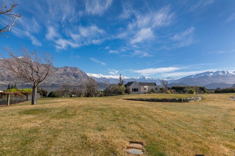 Photo of property in 19 Ridgecrest, Wanaka, 9305
