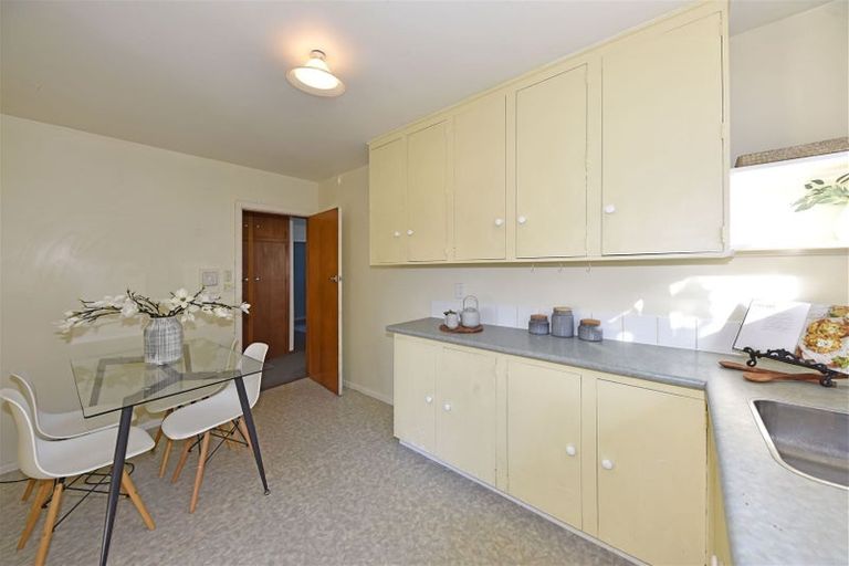 Photo of property in 7 Dominion Avenue, Spreydon, Christchurch, 8024