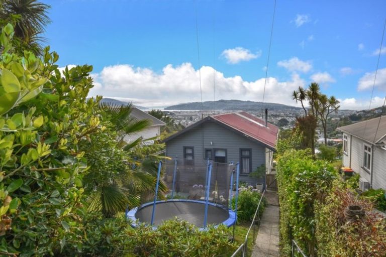 Photo of property in 53 Morrison Street, Caversham, Dunedin, 9012