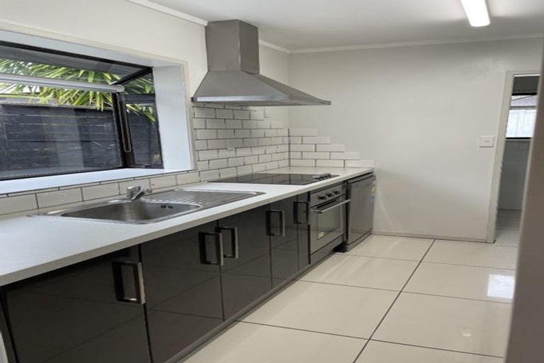 Photo of property in 97 Gills Road, Bucklands Beach, Auckland, 2014