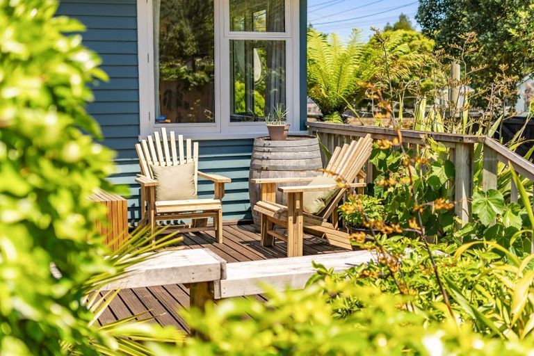 Photo of property in 45 Black Beech Street, Birchville, Upper Hutt, 5018