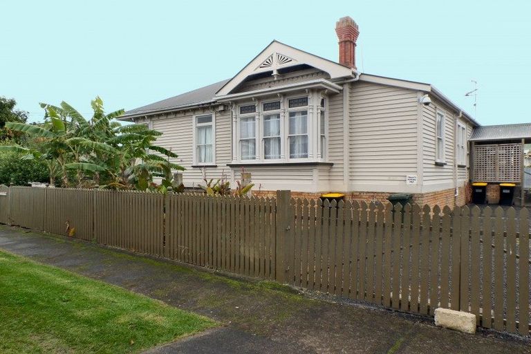 Photo of property in 601 Queen Sh25 Street, Thames, 3500