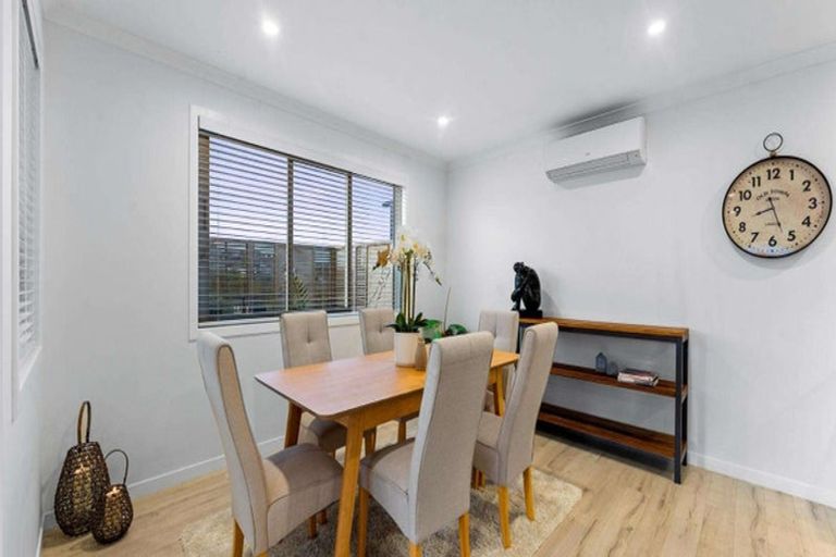 Photo of property in 1 Cilliers Drive, Silverdale, 0932