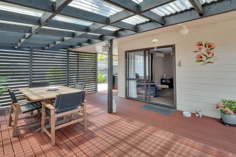 Photo of property in 21a Chester Street, Levin, 5510