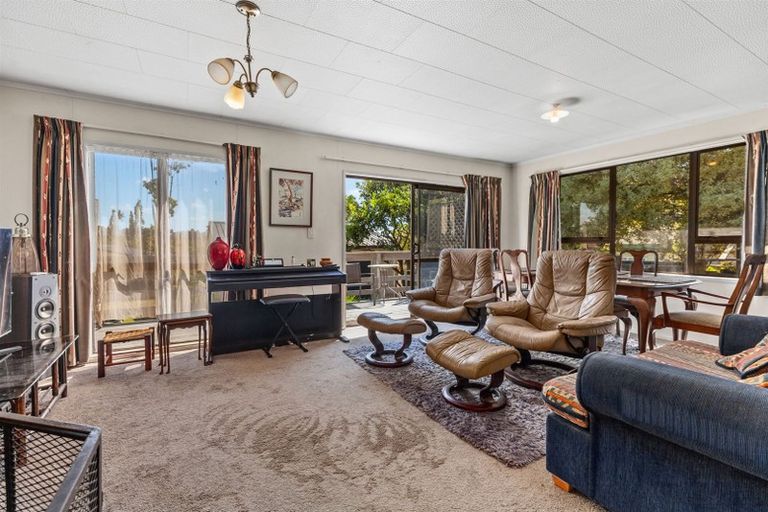 Photo of property in 2 Neil Place, Gate Pa, Tauranga, 3112