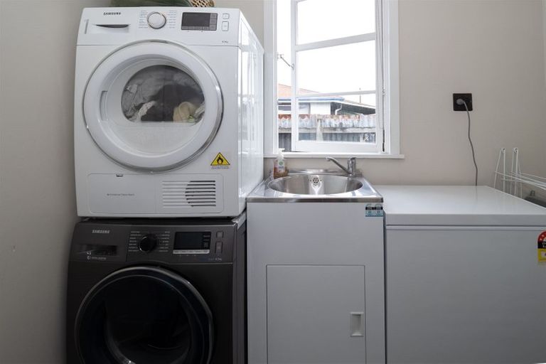 Photo of property in 84 Thomson Street, Tinwald, Ashburton, 7700