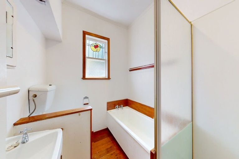 Photo of property in 9 Akatea Street, Berhampore, Wellington, 6023