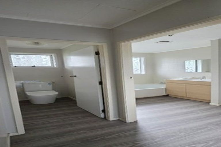 Photo of property in 13 Parris Street, Moturoa, New Plymouth, 4310