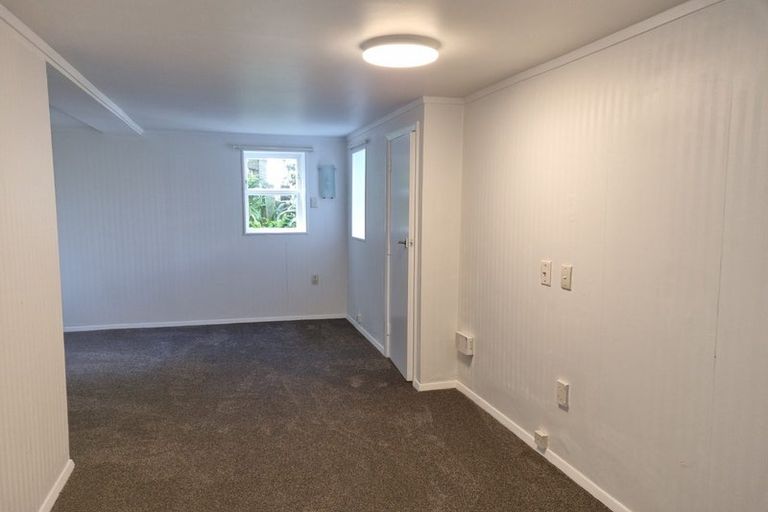 Photo of property in 52 Kipling Street, Johnsonville, Wellington, 6037