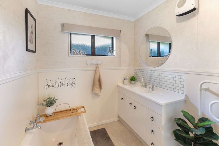 Photo of property in 20a Annandale Avenue, Takaro, Palmerston North, 4410